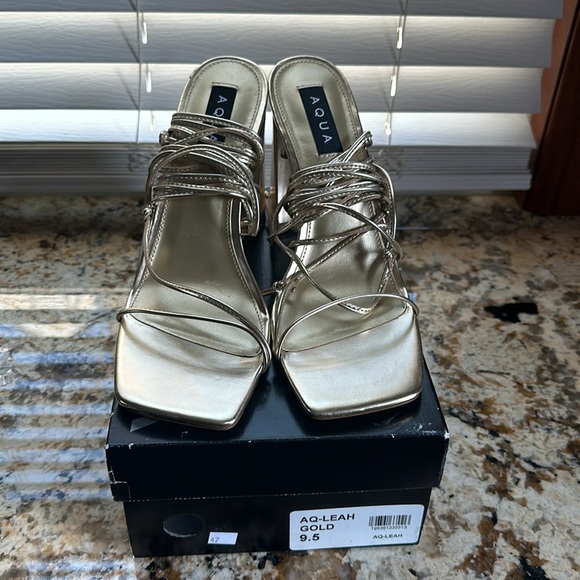 AQUA Leah Ankle Tie High Heel Sandals - Picture 4 of 10